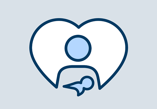 Person mit Baby im Arm von einem Herzen umrandet